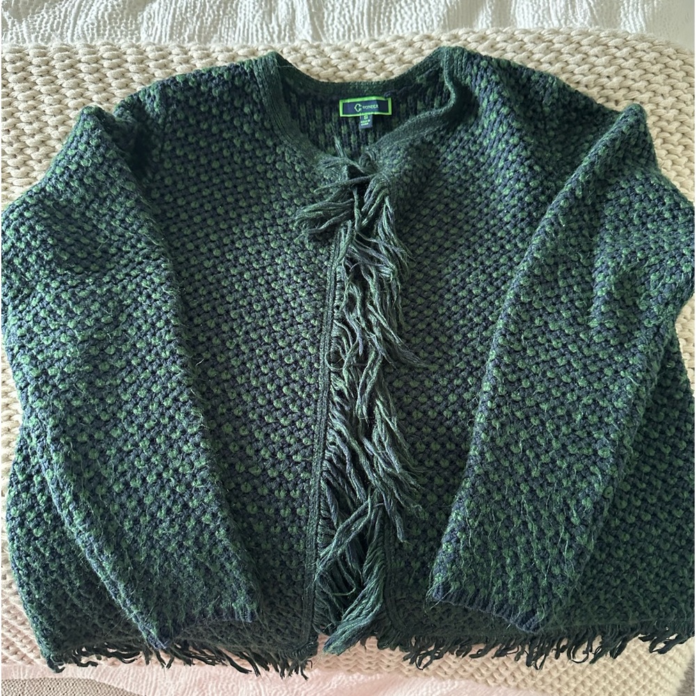 Navy and hunter green knit sweater